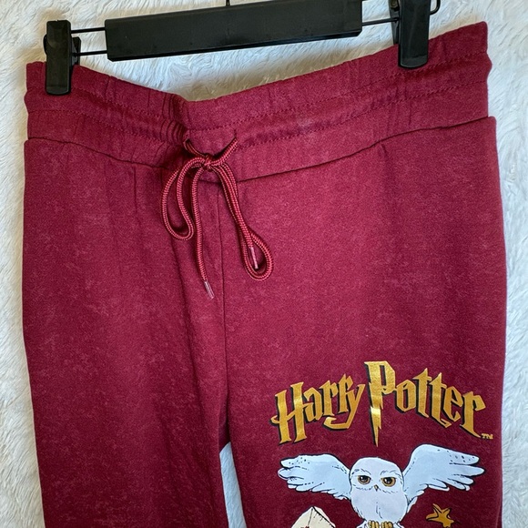 Wizarding World of Harry Potter Jogger Sweatpants | Maroon | Size Large 🦉✨❤️ - Picture 7 of 13